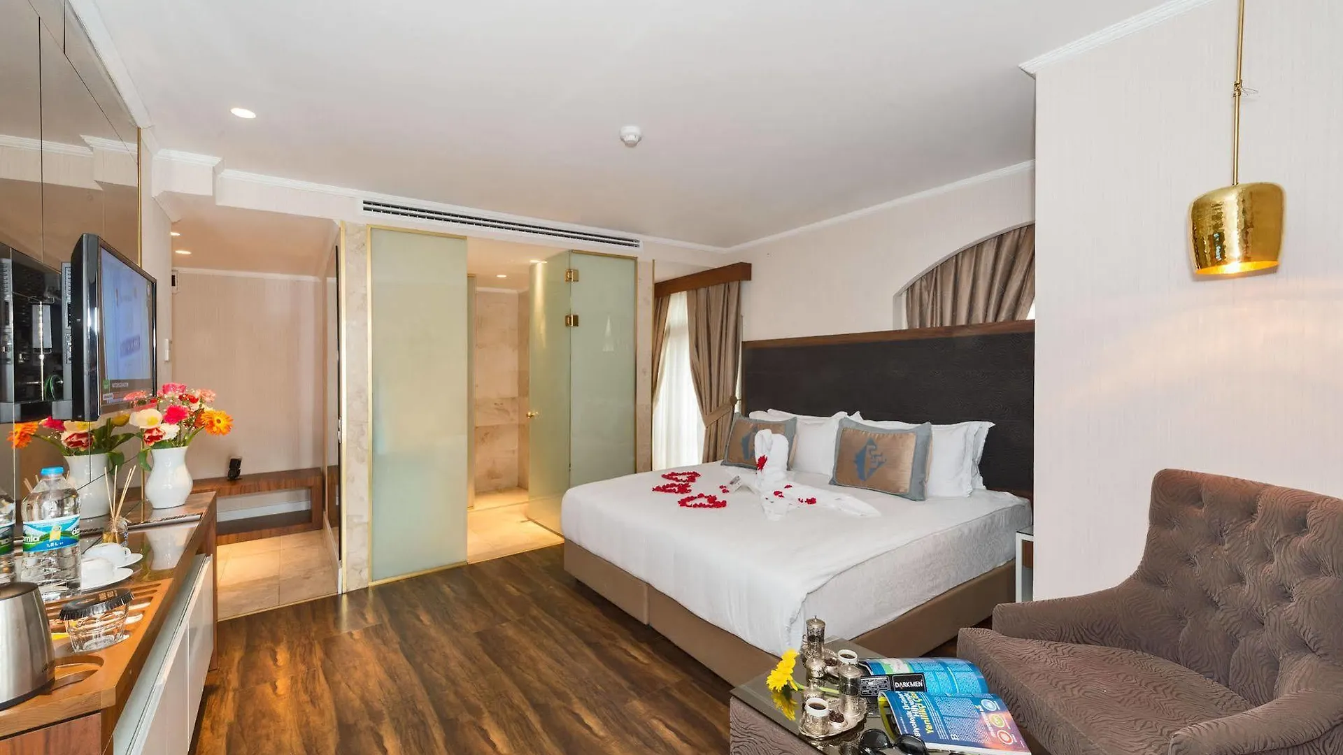 Darkmen Hotel 2 Istambul 3*,