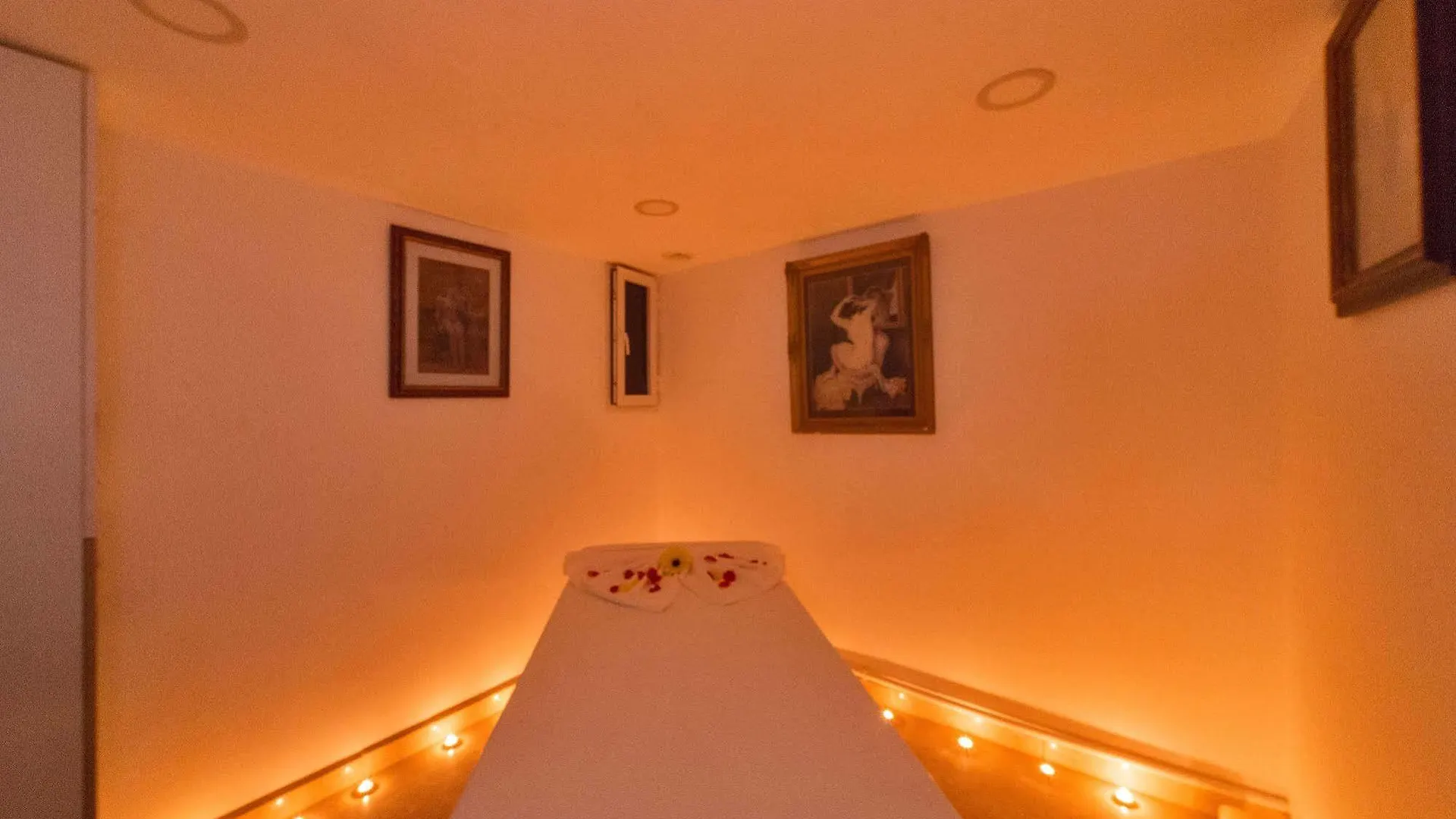 Darkmen Hotel 2 Istambul