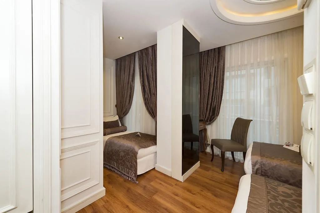 Darkmen Hotel 2 Istanbul