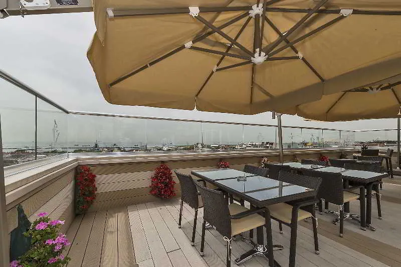 Darkmen Hotel 2 Istanbul