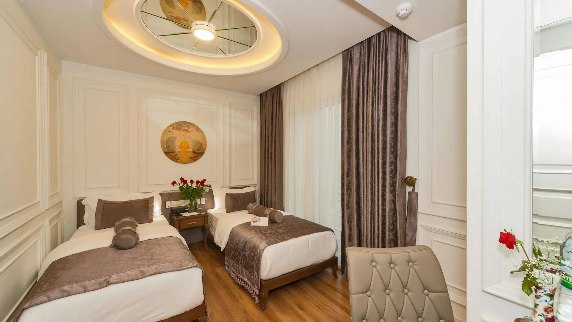 Darkmen Hotel 2 Istanbul